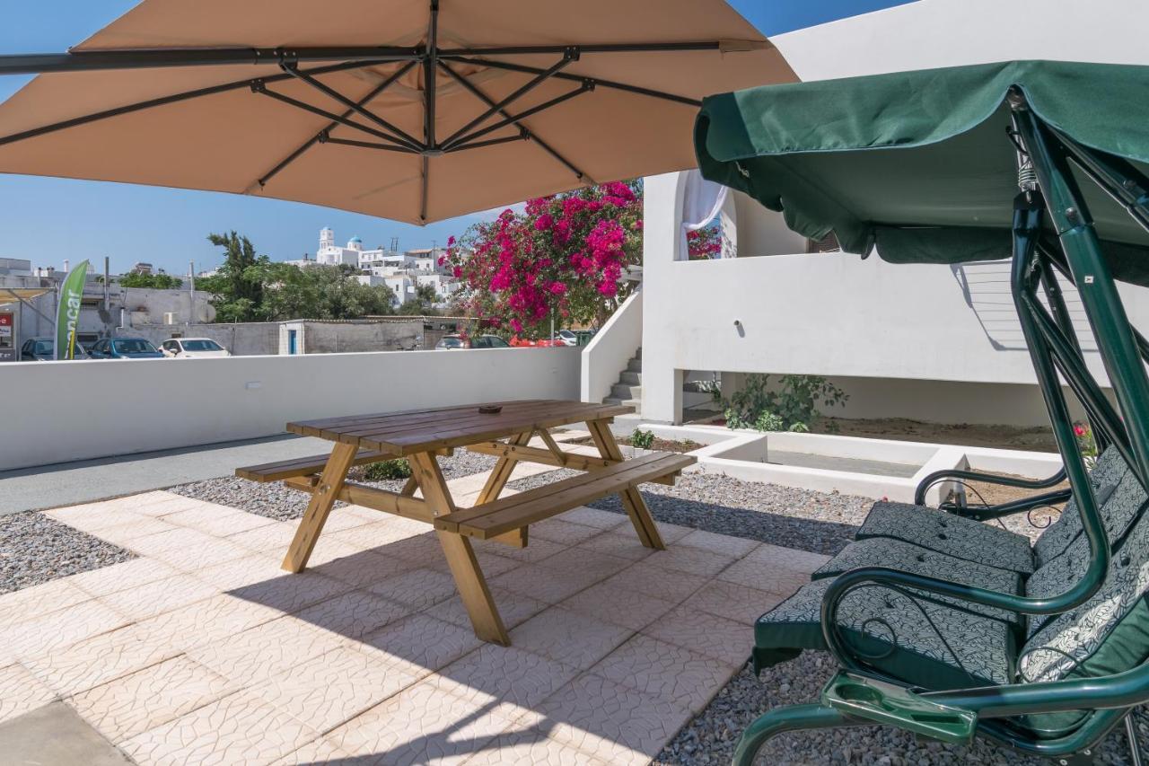 Grandpa'S Yard Apartman Adámasz Kültér fotó